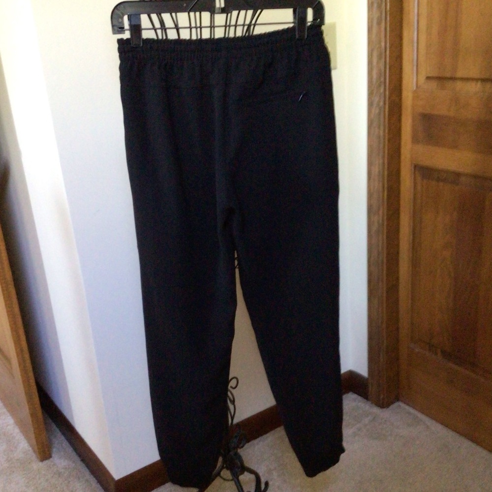 Vince black jogger, size 0 - Picture 7 of 10